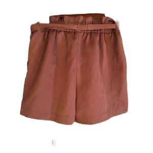Paper Bag Brown Dizzy Lizzy High Waisted Ruffle Shorts. Size Large